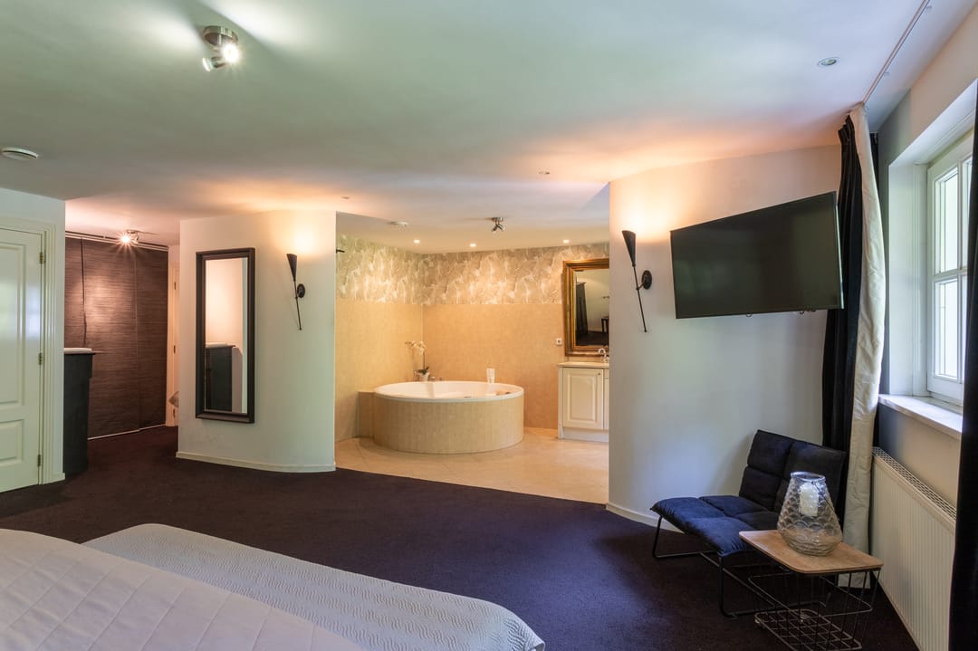 Foto 37 van Noord Parallelweg 24