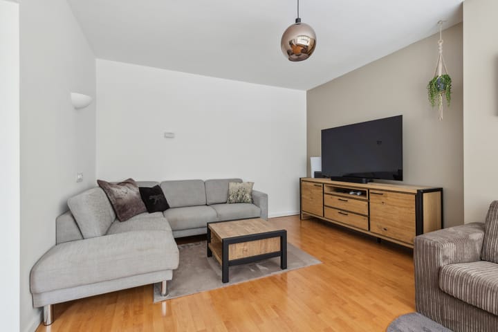 Foto 11 van Marialaan 11-A