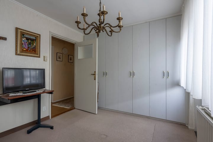 Foto 16 van Tacitusstraat 7