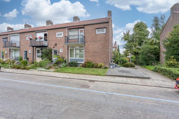 Foto 22 van Tacitusstraat 7