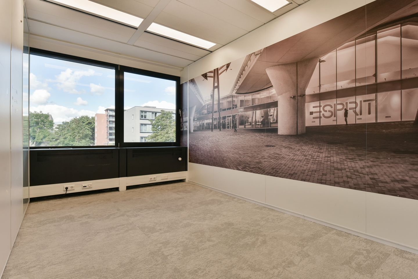 View photo 5 of Buitenveldertselaan 106