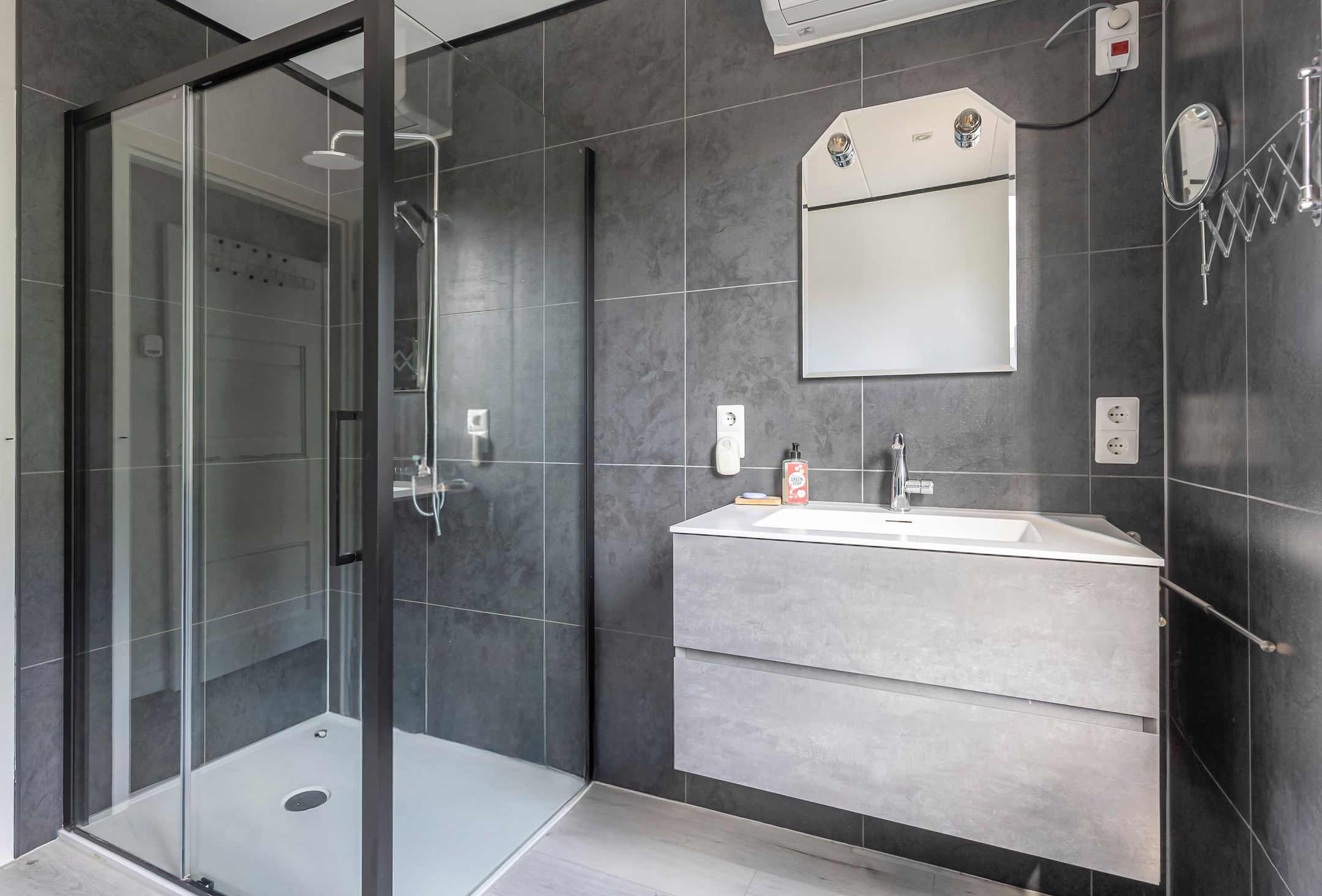 Foto 15 van Heerlenersteenweg 60