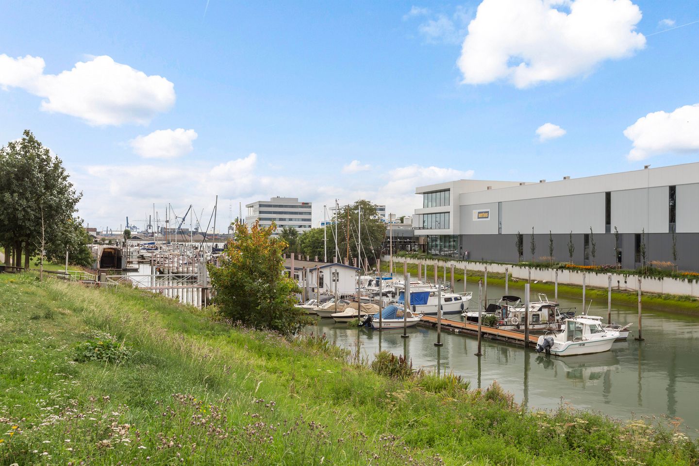 Foto 35 van Zwartewaalsestraat 37