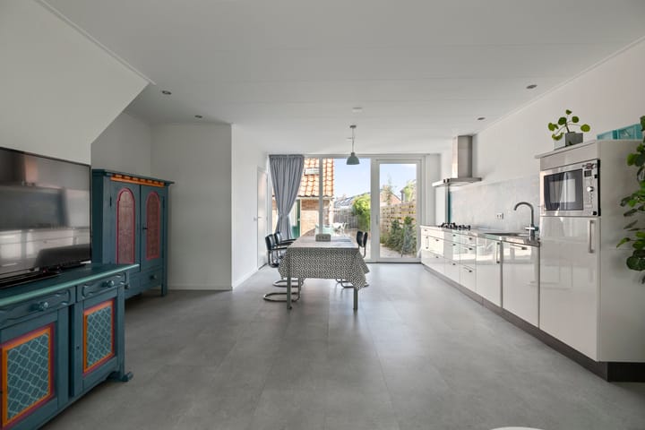 Foto 2 van Prof. Granpré Molièrestraat 8