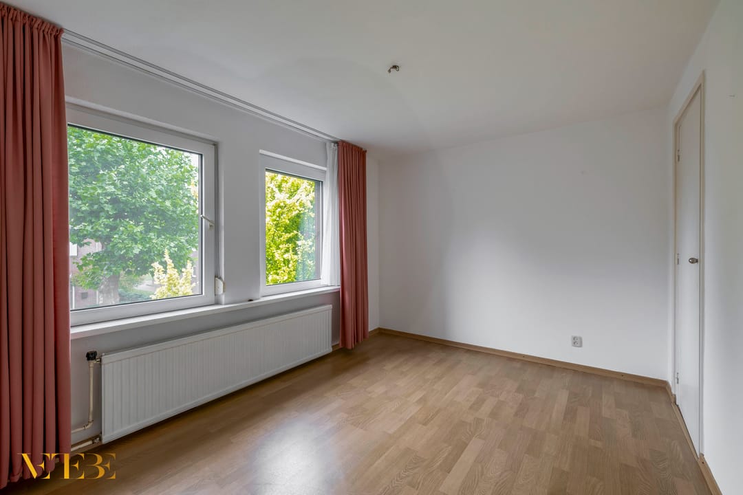 Photo 17 of Prins Hendrikstraat 40
