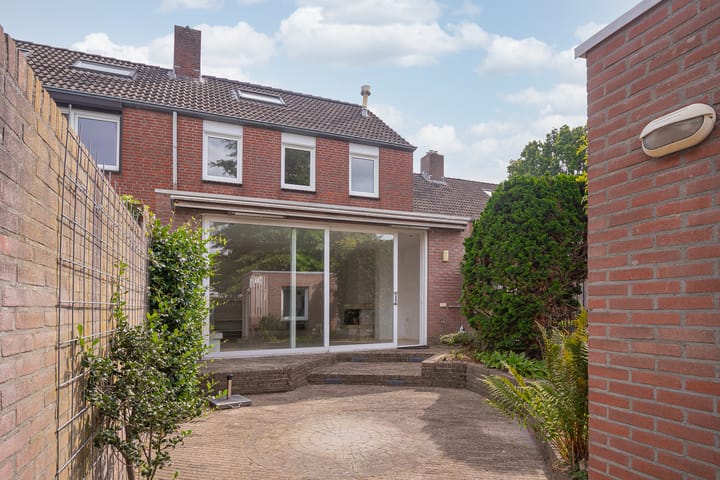 Foto 13 van Elzenhoven 6