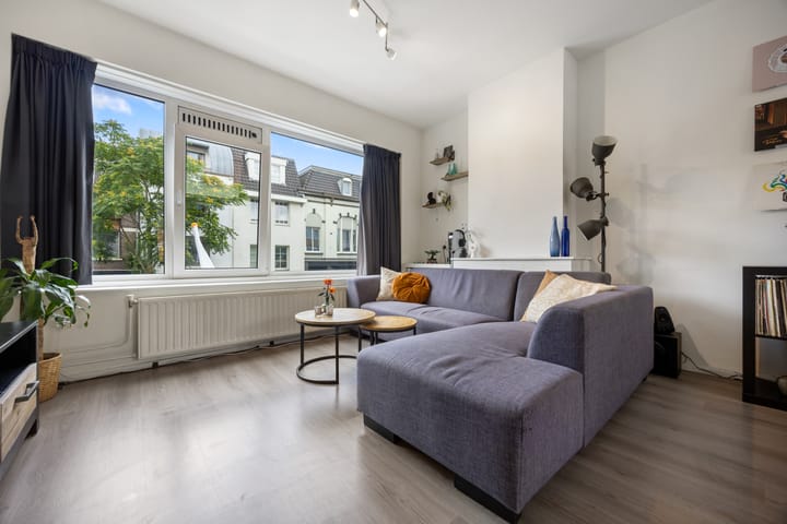 Foto 9 van Bloemerstraat 28