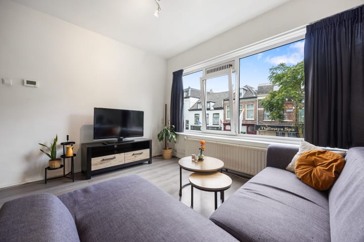 Foto 12 van Bloemerstraat 28