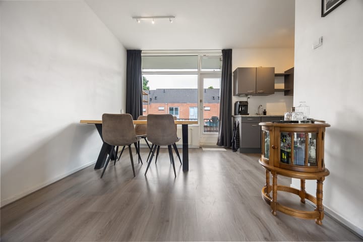 Foto 14 van Bloemerstraat 28