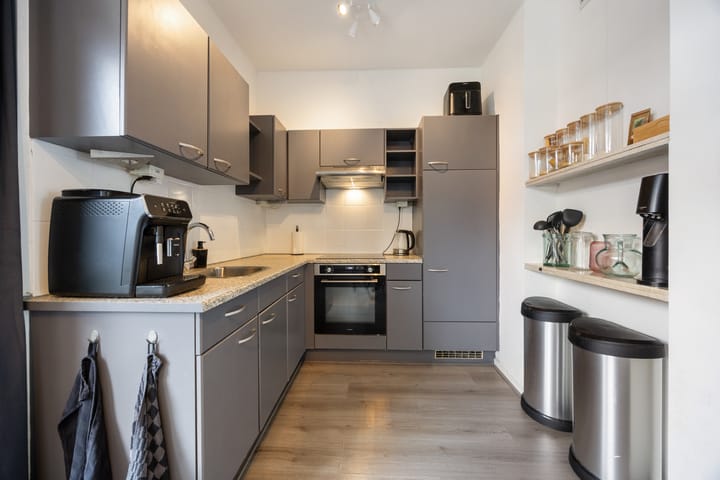 Foto 16 van Bloemerstraat 28