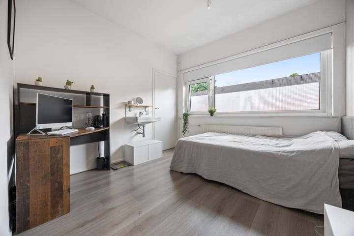 Foto 20 van Bloemerstraat 28