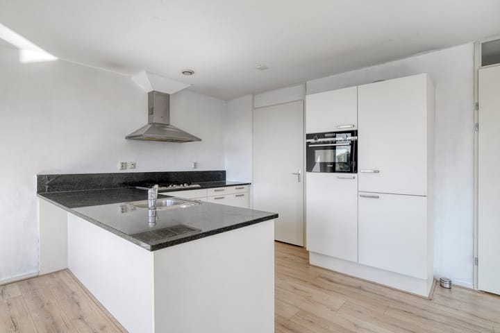 Photo 13 of Johan David Zocherstraat 80