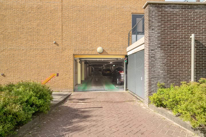 Photo 25 of Johan David Zocherstraat 80