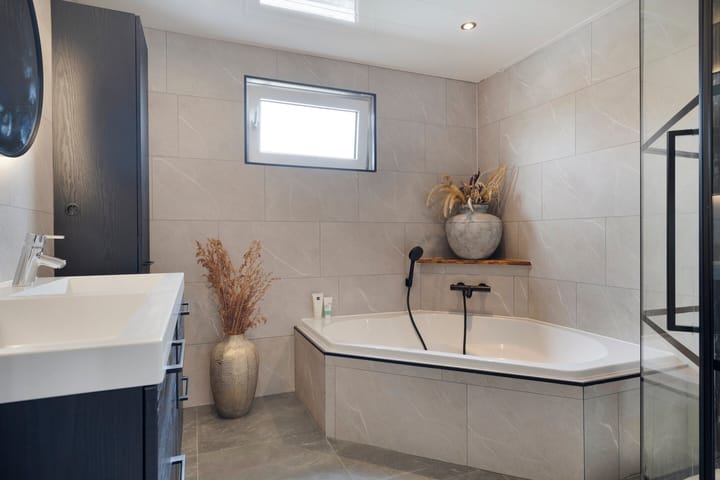 Photo 12 of Bereklauw 48