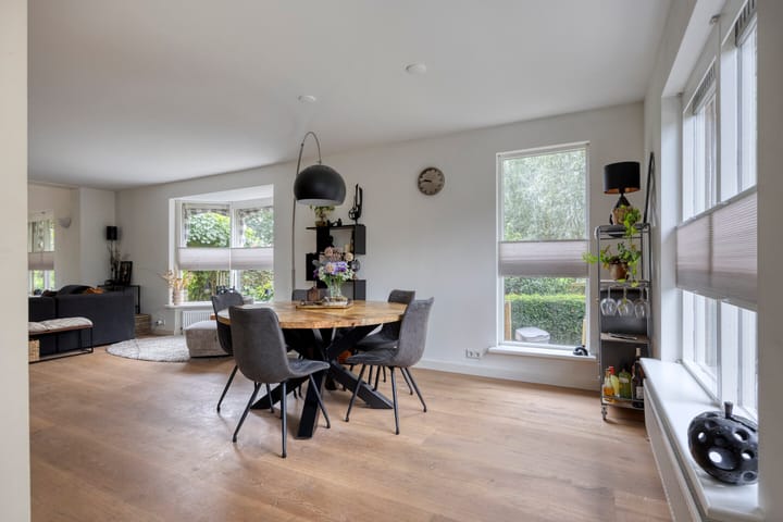 Foto 10 van Binnendamseweg 64-A