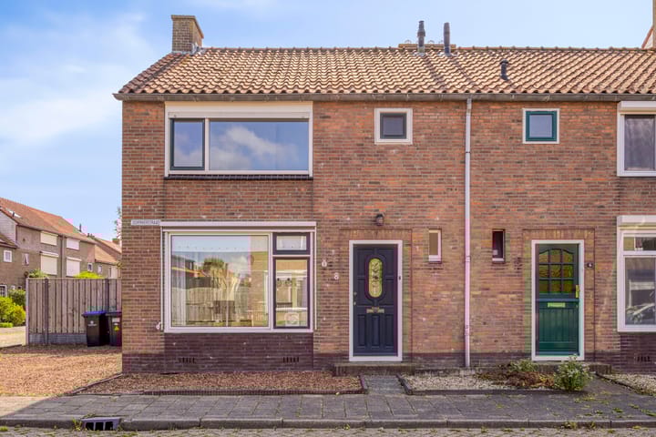 Photo 2 of Schokkerstraat 8