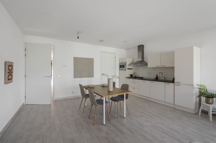 Photo 12 of Middelweg 119-B