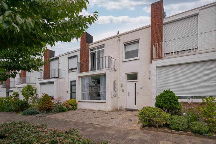 Hélène Schoenmaeckersstraat 7, Maastricht