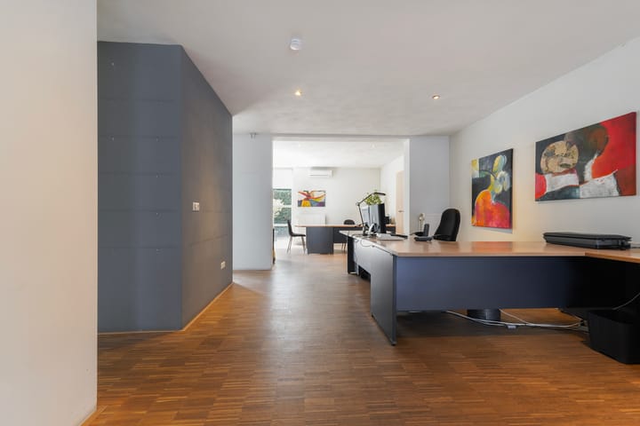 Photo 12 of Bredaseweg 248