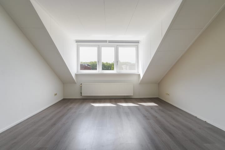 Photo 25 of Bredaseweg 248