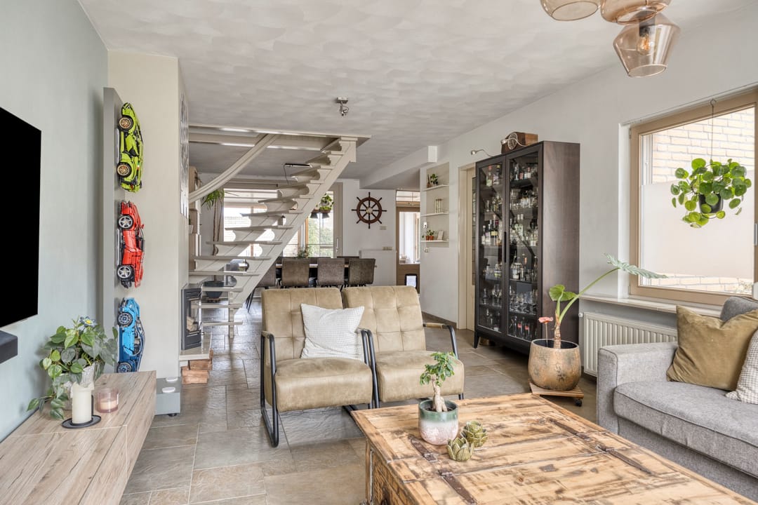 Foto 7 van Parallelweg 33-A