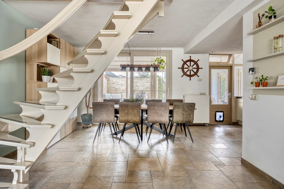 Foto 8 van Parallelweg 33-A