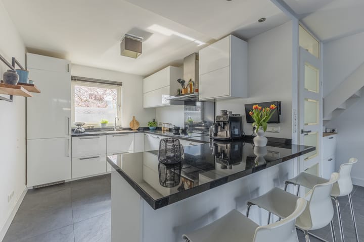 Foto 17 van Roosduinen 27