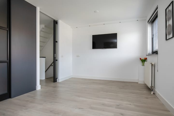 Foto 21 van Roosduinen 27