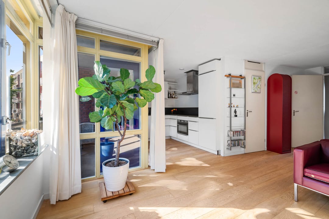 Photo 16 of Soembawastraat 98