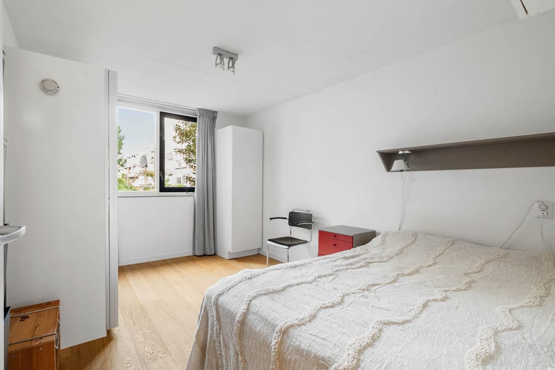 Photo 17 of Soembawastraat 98