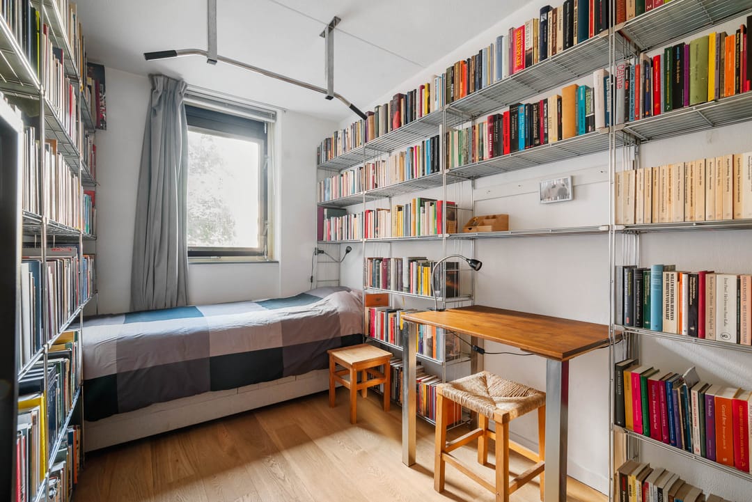 Photo 22 of Soembawastraat 98