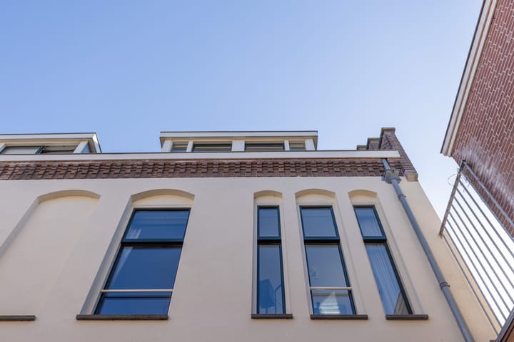 Foto 12 van Oudegracht 65