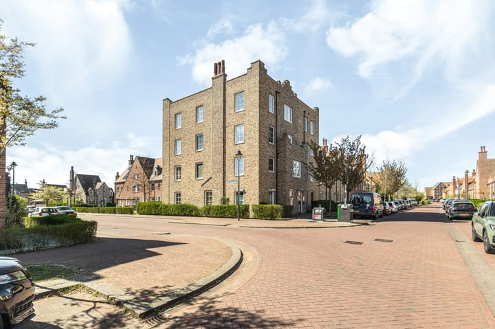 Photo 8 of Catharina van Aragonlaan 121