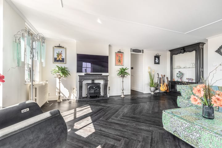 Photo 12 of Catharina van Aragonlaan 121