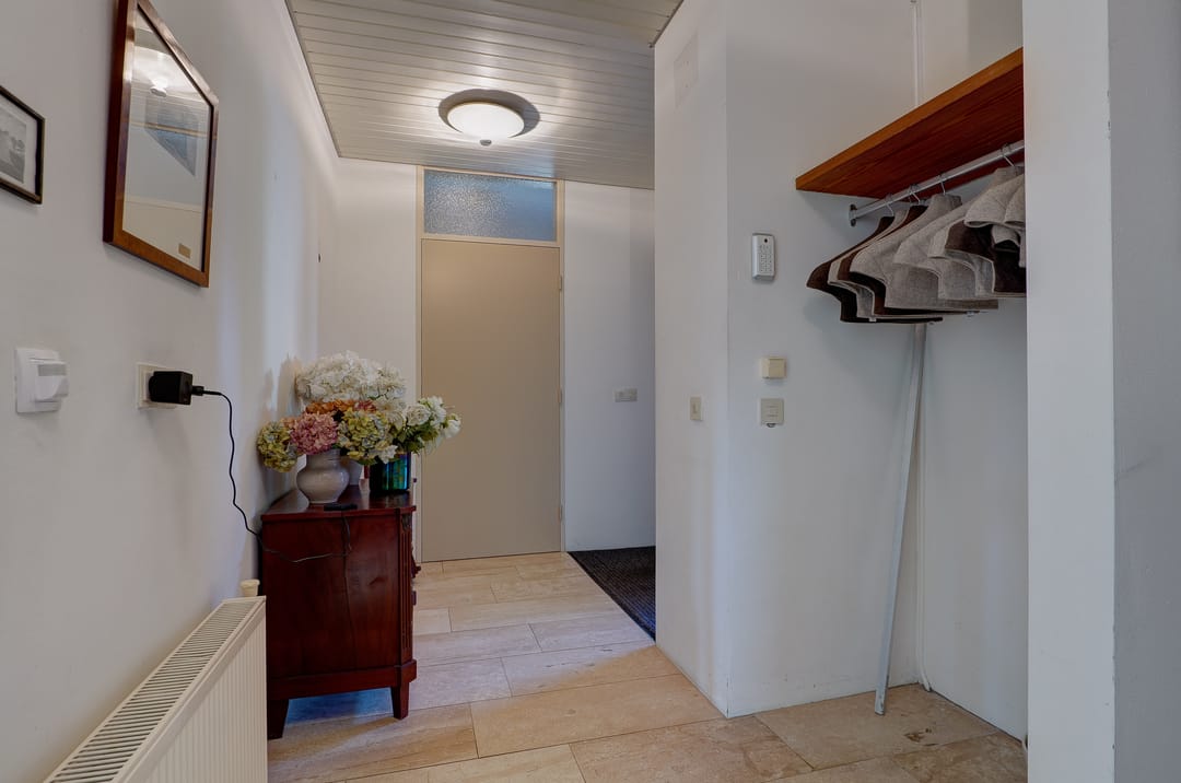 Foto 8 van Van Veldekelaan 11