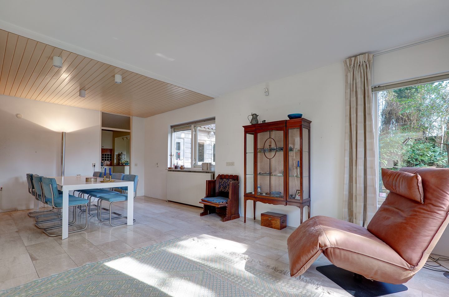 Foto 19 van Van Veldekelaan 11