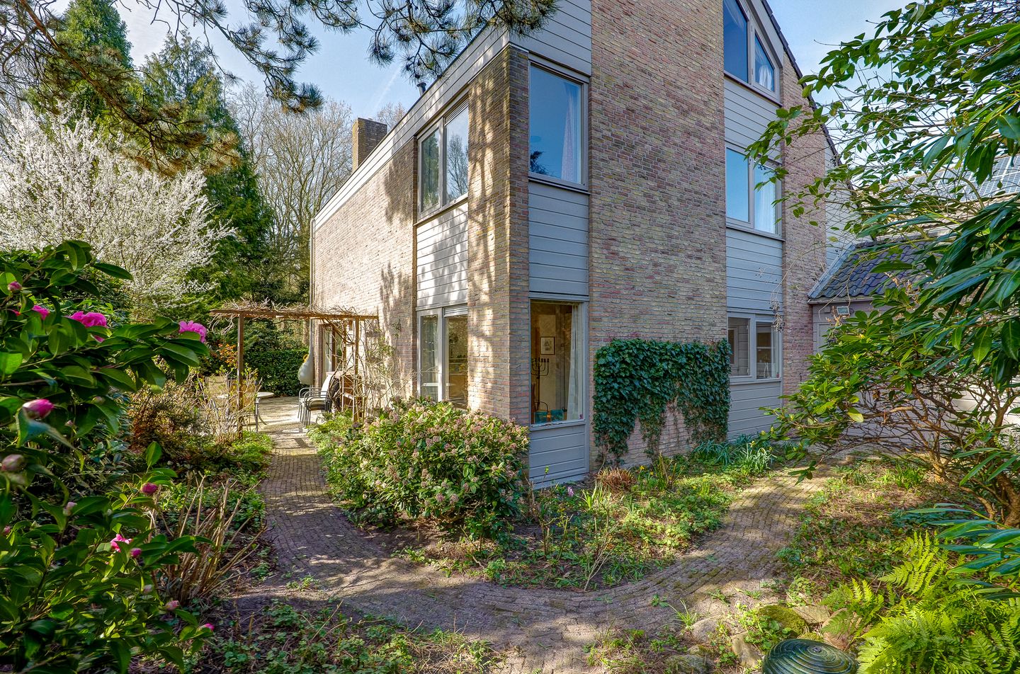 Foto 55 van Van Veldekelaan 11