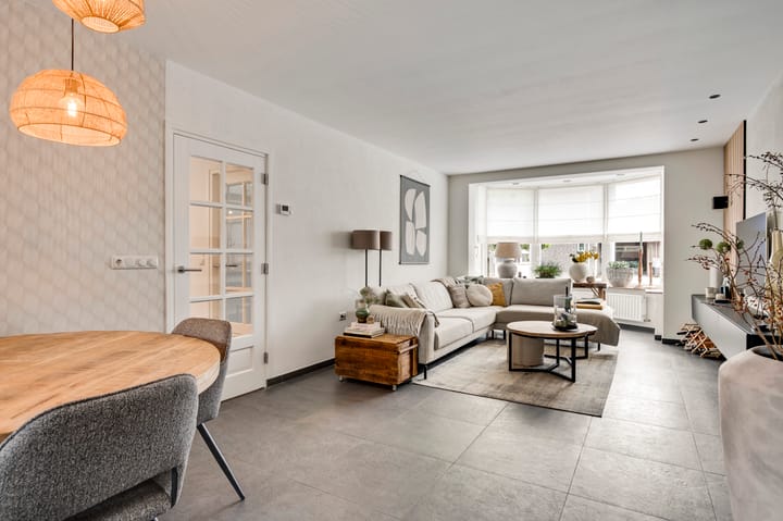 Foto 15 van Korenbloemstraat 35