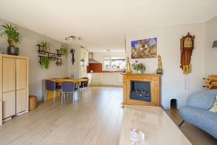 Foto 12 van Leeuwstraat 72