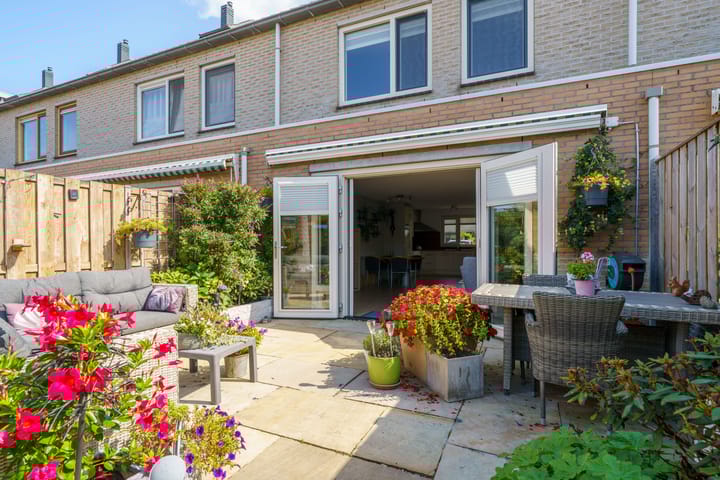 Foto 35 van Leeuwstraat 72