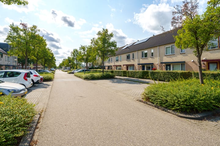 Foto 41 van Leeuwstraat 72