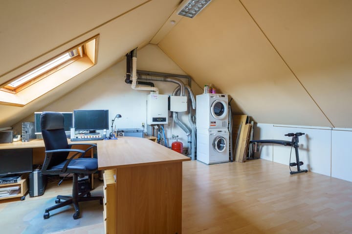 Foto 31 van Leeuwstraat 72