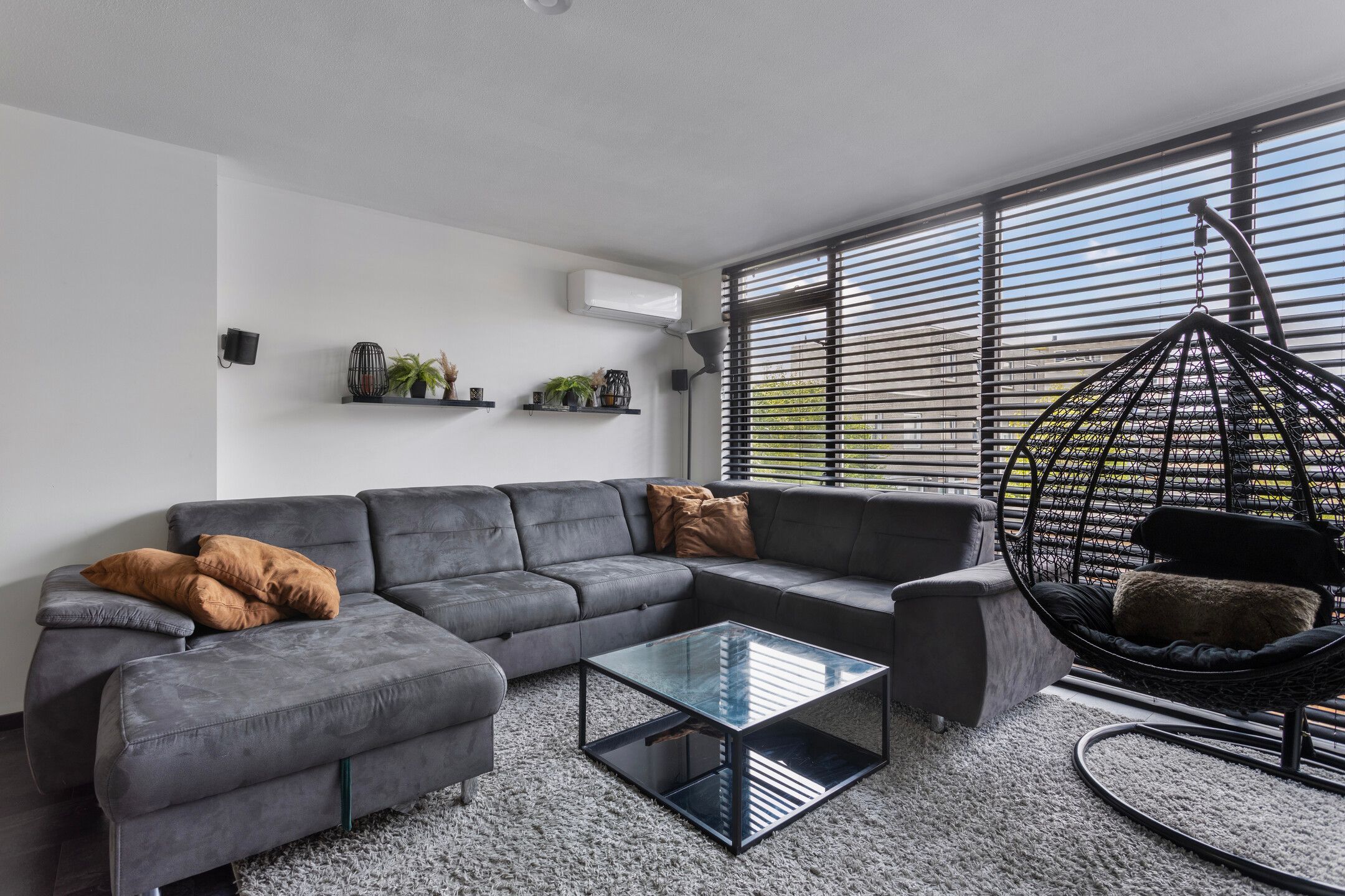 Foto 12 van Opera 85