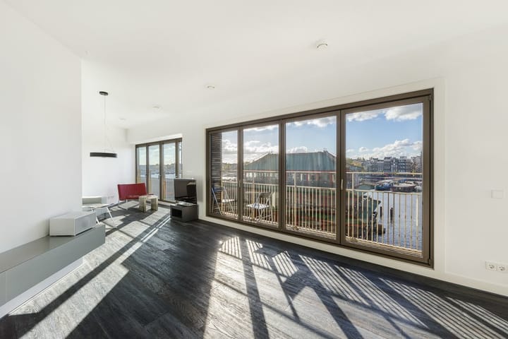 Foto 10 van Oosterdokskade 7