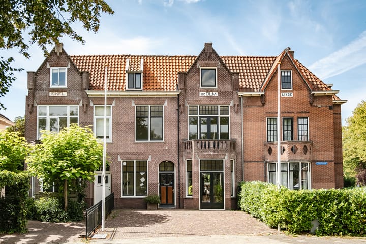 Bronsteeweg 45