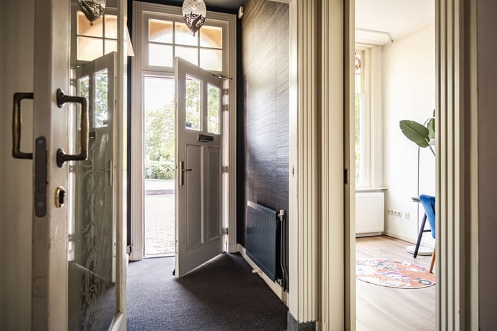 Foto 4 van Bronsteeweg 45