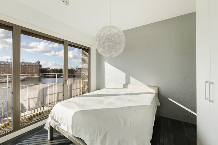 Foto 20 van Oosterdokskade 7