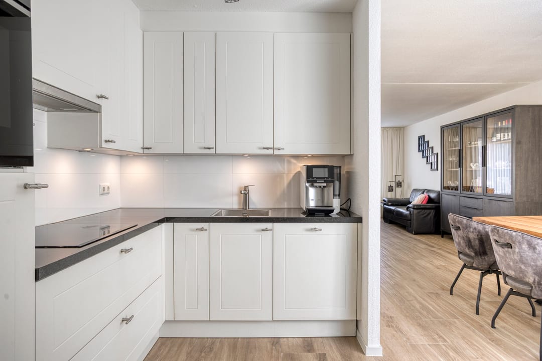 Photo 8 of Anthonie Van Dyckstraat 28