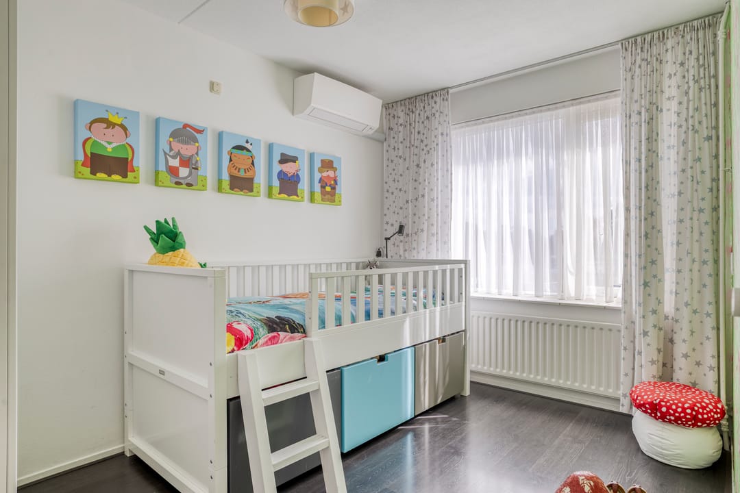 Photo 17 of Anthonie Van Dyckstraat 28