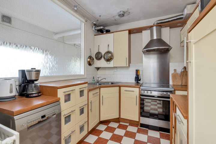 Foto 7 van Dokter van Stratenweg 131